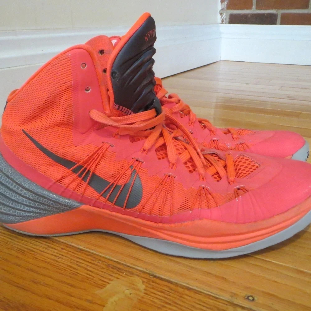 Nike HYPERDUNK Men's Size 11 - Picture 2 of 7
